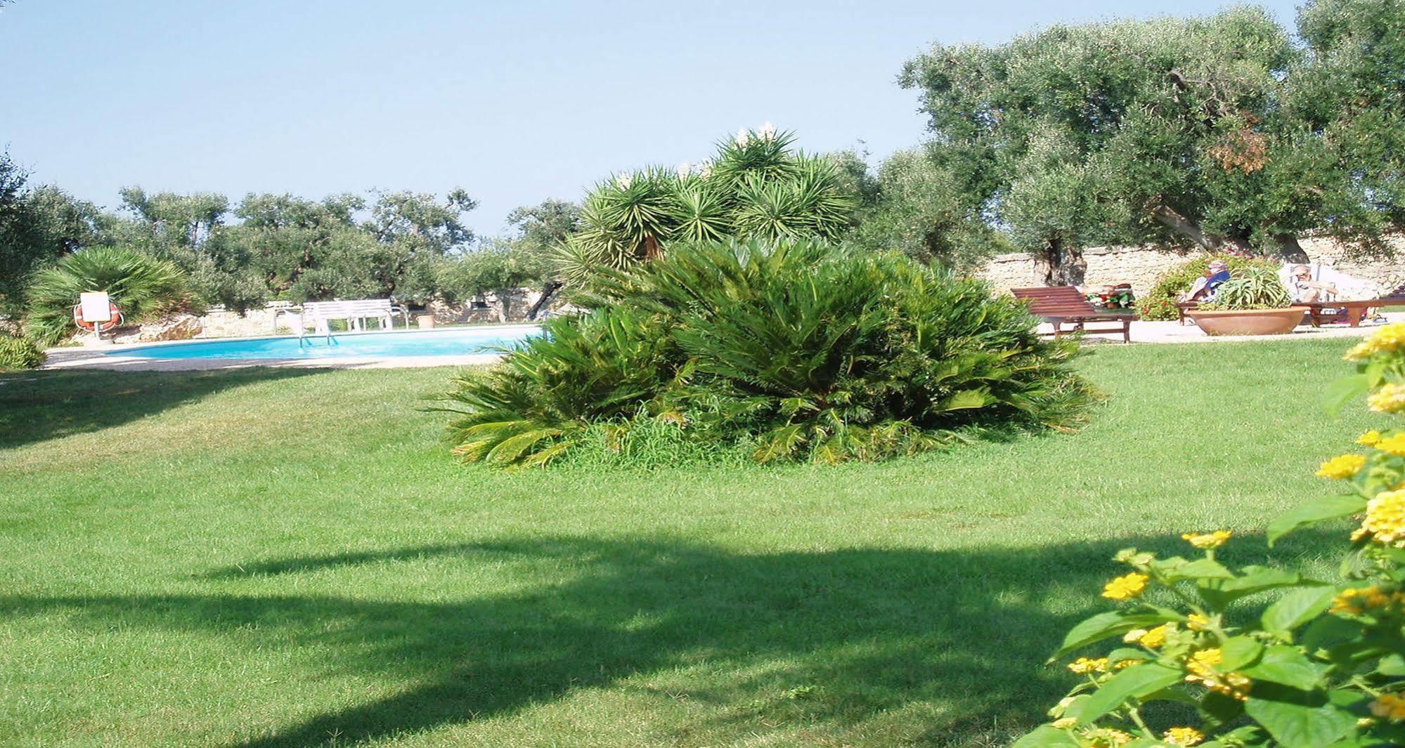 Hotel Masseria Tutosa Ostuni Exterior photo